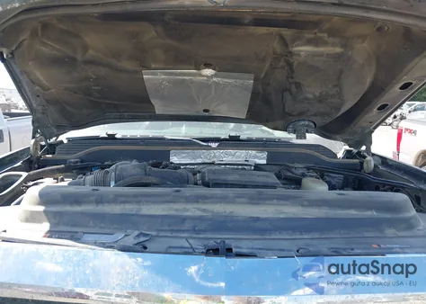 2018 Chevrolet Silverado 2500Hd High Country z USA, uszkodzony, nr VIN 1GC1KXEY7JF109379